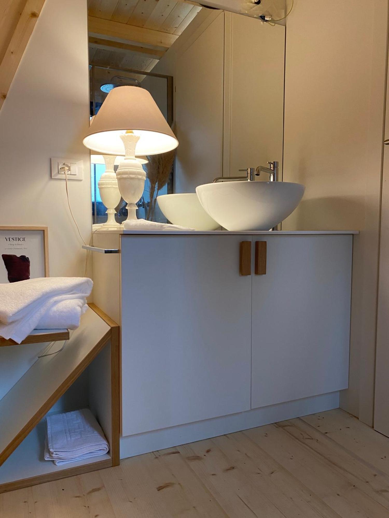 Ecolodges De Reve Dans Un Chateau De Conte De Fees Les-Trois-Moutiers Exteriér fotografie