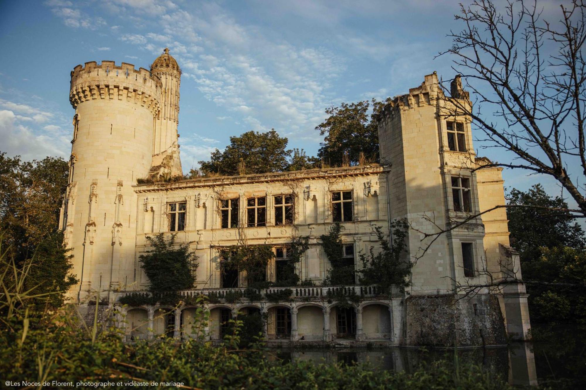 Ecolodges De Reve Dans Un Chateau De Conte De Fees Les-Trois-Moutiers Exteriér fotografie