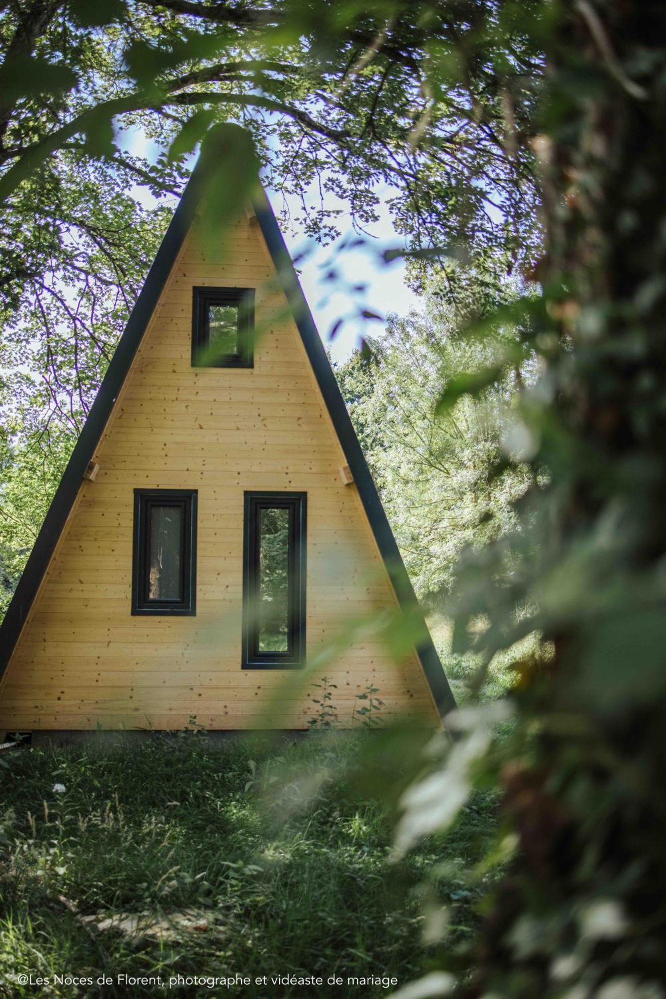 Ecolodges De Reve Dans Un Chateau De Conte De Fees Les-Trois-Moutiers Exteriér fotografie